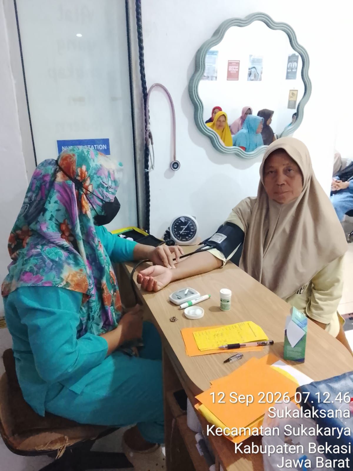 Pengecekan tekanan darah peserta Program Prolanis, September 2026